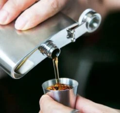 6x Rvs Shot Bekertjes - Borrelglaasjes - Thee/ Koffie Beker - Shotjes Met Leren Case - Bekers 30 ML -Buiten Kamperen 1200x1126 8