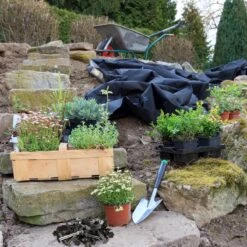 Relaxdays Grondzeilpen Kunststof - 100 Haringen - Grondpen Tuinzeil - Grondharing Set -Buiten Kamperen 1200x1200 1128