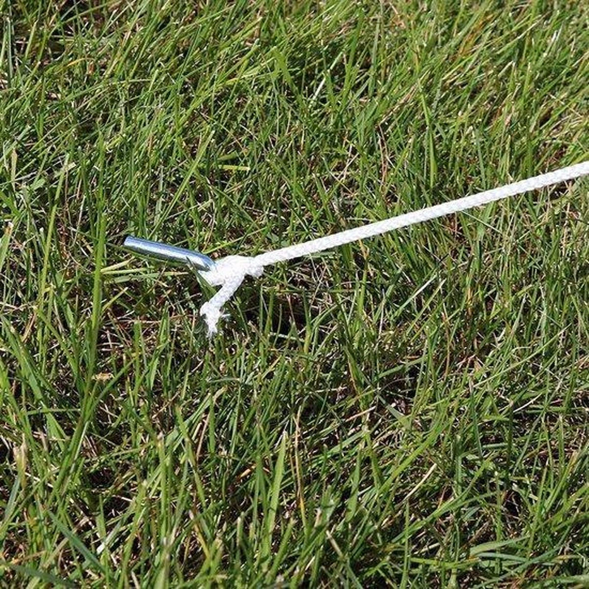 Stalen Tentharingen Set - 12 Stuks - 23 Cm | Staal | Opzetten Tent | Tentspijkers | Tentspijker | Haringen | Tentharing | Haring | Camping | Kamperen 5 Stalen Tentharingen Set - 12 Stuks - 23 Cm | Staal | Opzetten Tent | Tentspijkers | Tentspijker | Haringen | Tentharing | Haring | Camping | Kamperen - Afbeelding 5