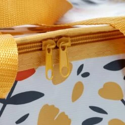 Kleine Lunch/sixpack Koeltas - Boterbloem Print - 20 X 30 Cm - 12 L 11 Kleine Lunch/sixpack Koeltas - Boterbloem Print - 20 X 30 Cm - 12 L -Buiten Kamperen 1200x1200 1181