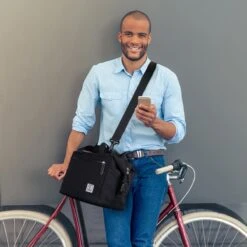 Brisby 4 Laags Geïsoleerde Koeltas - Lunchtas 12 Liter - Extra Ruimte Uitvouwbaar- Zwart -Buiten Kamperen 1200x1200 1219