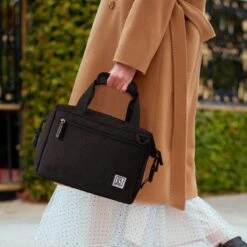 Brisby 4 Laags Geïsoleerde Koeltas - Lunchtas 12 Liter - Extra Ruimte Uitvouwbaar- Zwart -Buiten Kamperen 1200x1200 1220