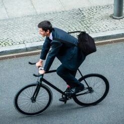 Brisby 4 Laags Geïsoleerde Koeltas - Lunchtas 12 Liter - Extra Ruimte Uitvouwbaar- Zwart -Buiten Kamperen 1200x1200 1221