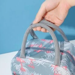Koeltas - Lunchtas - Volwassenen En Kinderen - Compact & Handig: Zomer - Picknick -School - Lunch - Werk - Grijs Flamingo -Buiten Kamperen 1200x1200 1306