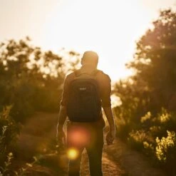 Koelrugtas - 23L - Wandelrugzak - Dagrugzak - Outdoor Rugzak - Dames & Heren - Zwart -Buiten Kamperen 1200x1200 1668