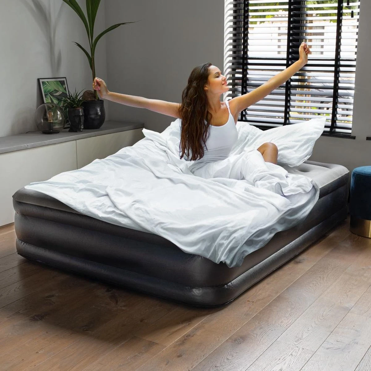 BluMill Luchtbed - 2-persoons - Ingebouwde Pomp - 203x152x36 Cm - Duurzame Keuze 9 BluMill Luchtbed - 2-persoons - Ingebouwde Pomp - 203x152x36 Cm - Duurzame Keuze - Afbeelding 9