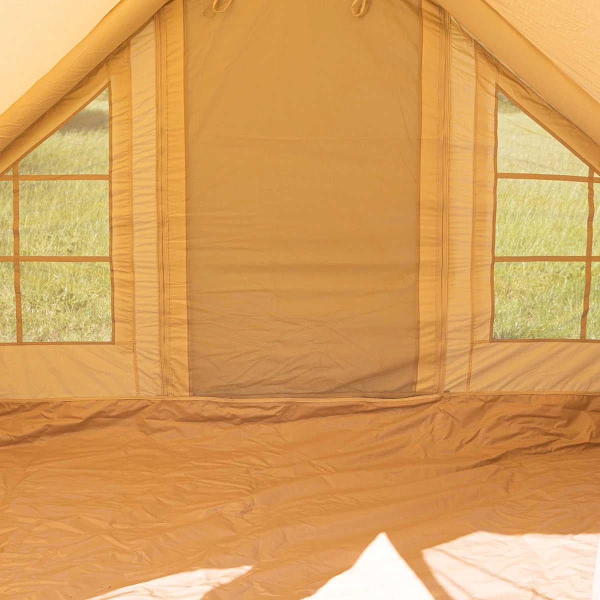 Opblaasbare Vier Persoons Tent Beige 300x200x210 Cm 12 Opblaasbare Vier Persoons Tent Beige 300x200x210 Cm - Afbeelding 12