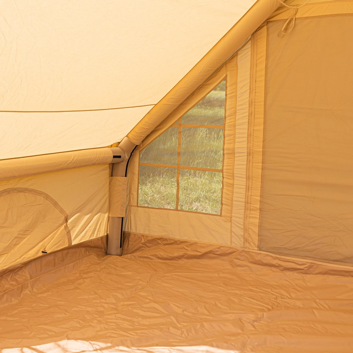 Opblaasbare Vier Persoons Tent Beige 300x200x210 Cm 16 Opblaasbare Vier Persoons Tent Beige 300x200x210 Cm - Afbeelding 16