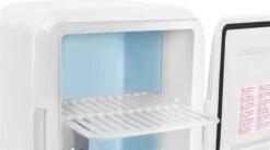 Mobiele Mini Koelkast - Frigobox 220/12 Volt AC/DC Auto/Caravan/Camping - Minibar - Mini Koelkast 4 Liter 12 Mobiele Mini Koelkast - Frigobox 220/12 Volt AC/DC Auto/Caravan/Camping - Minibar - Mini Koelkast 4 Liter -Buiten Kamperen 1200x669 5