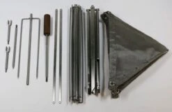 Firekorf + Grill + Spit : Opvouwbare Vuurkorf / Vuurschaal Met Rooster En Spit - Draagbare BBQ - Opbergtas - Kampeer Grill - Kookset 15 Firekorf + Grill + Spit : Opvouwbare Vuurkorf / Vuurschaal Met Rooster En Spit - Draagbare BBQ - Opbergtas - Kampeer Grill - Kookset -Buiten Kamperen 1200x775 3