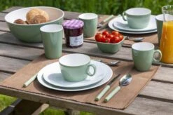 Bo-Camp Servies - Campingbord - 100% Melamine - 16-delig - Groen -Buiten Kamperen 1200x799 108