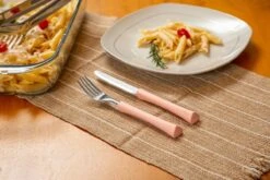 Di Solle Inova D - 6 Persoons Bestekset - Handige Opbergbak Met Raspdeksel - 26 Delig - Baby Pink -Buiten Kamperen 1200x800 266