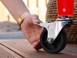 AXI Retro Cooler Rood - Koeler Met Wielen - 76L Inhoud - Koelbox Met Aftapkraan -Buiten Kamperen 1200x900 40