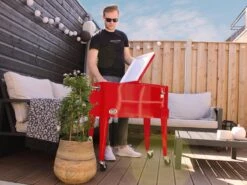 AXI Retro Cooler Rood - Koeler Met Wielen - 76L Inhoud - Koelbox Met Aftapkraan -Buiten Kamperen 1200x900 48