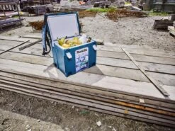 Makita 198253-4 CoolMbox Koelbox - 18 Liter 11 Makita 198253-4 CoolMbox Koelbox - 18 Liter -Buiten Kamperen 1200x900 58