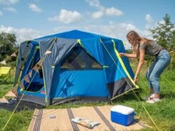 Coleman OctaGo Tent - Festival - 3-Persoons - Blauw/lime 8 Coleman OctaGo Tent - Festival - 3-Persoons - Blauw/lime -Buiten Kamperen 1200x900 9
