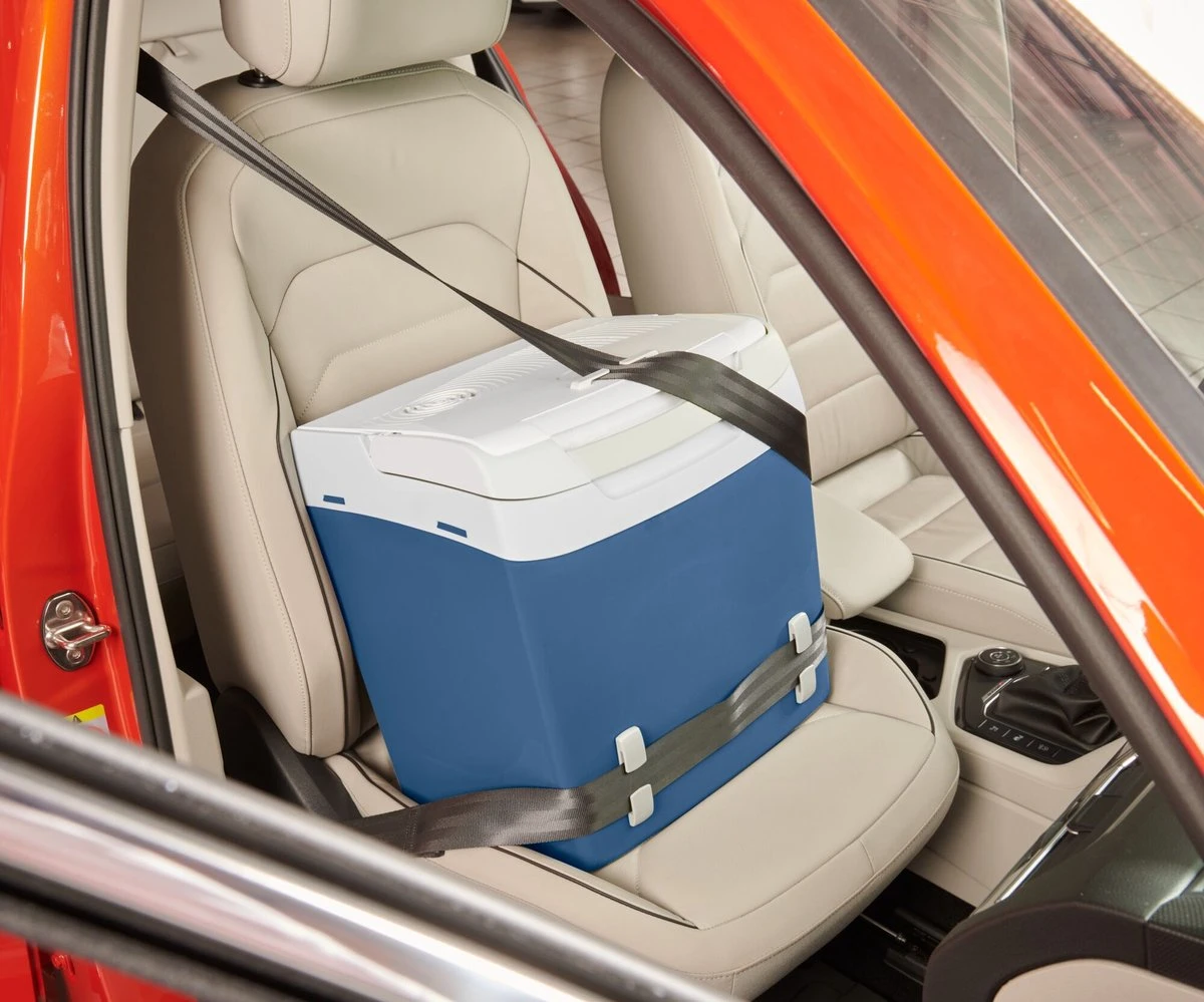 Mobicool MS26 Thermo-elektrische Koelbox Met Veiligheidsgordel Clip - 25l - 12/230v- Blauw/wit 2 Mobicool MS26 Thermo-elektrische Koelbox Met Veiligheidsgordel Clip - 25l - 12/230v- Blauw/wit - Afbeelding 2