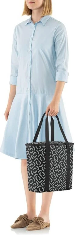 Reisenthel Thermoshopper Koeltas - 15L - Signature Black Zwart -Buiten Kamperen 385x1200 2