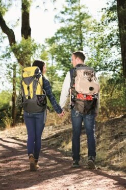 Bestway 1-Persoons Luchtbed Roll & Relax - 188 X 99 X 22 CM - Incl. 3-in-1 Reistas, Kussen En Handpomp - Binnen 50 Sec Opgeblazen - Binnen- En Buitengebruik 38 Bestway 1-Persoons Luchtbed Roll & Relax - 188 X 99 X 22 CM - Incl. 3-in-1 Reistas, Kussen En Handpomp - Binnen 50 Sec Opgeblazen - Binnen- En Buitengebruik -Buiten Kamperen 800x1200 13