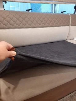 Bankhoes Voor Camper / Mobilhome / Caravan Carré Stretch Badstofhoes Per Stuk Kleur Antraciet Universeel Model -Buiten Kamperen 900x1200 24